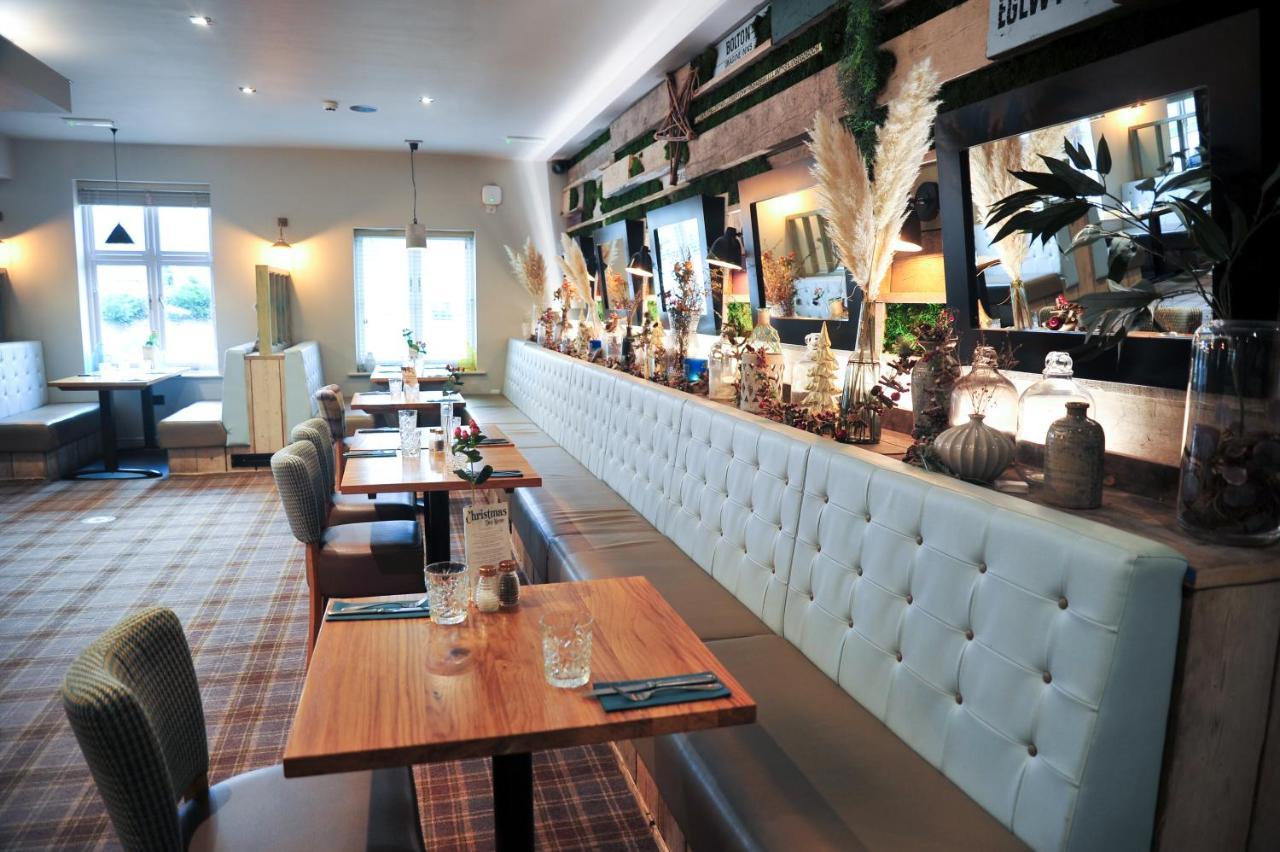 The Tal-Y-Cafn Hotel Conwy Esterno foto