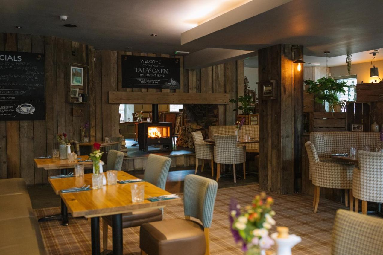 The Tal-Y-Cafn Hotel Conwy Esterno foto
